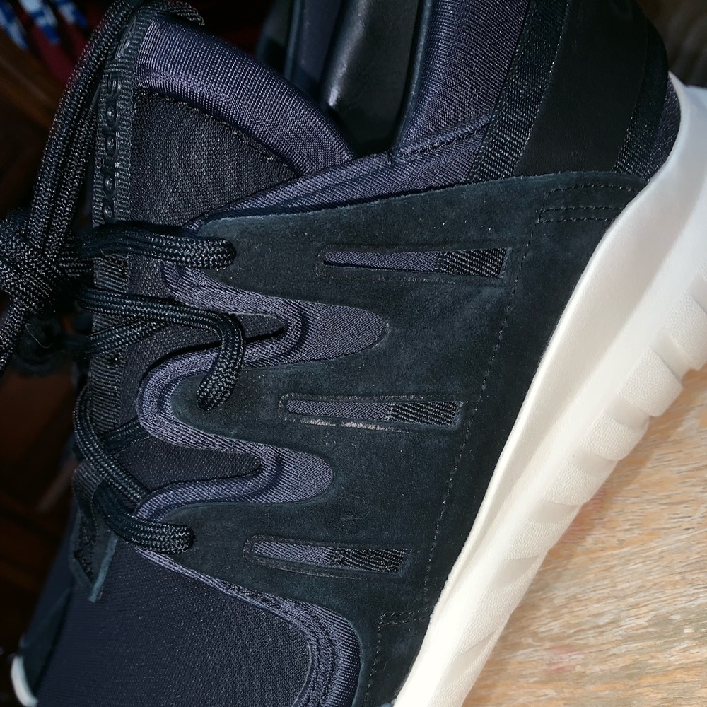 Adidas-Men’s - Picture 5 of 5